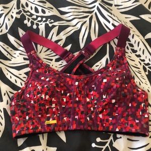 Lole adjustable cross back sports bra